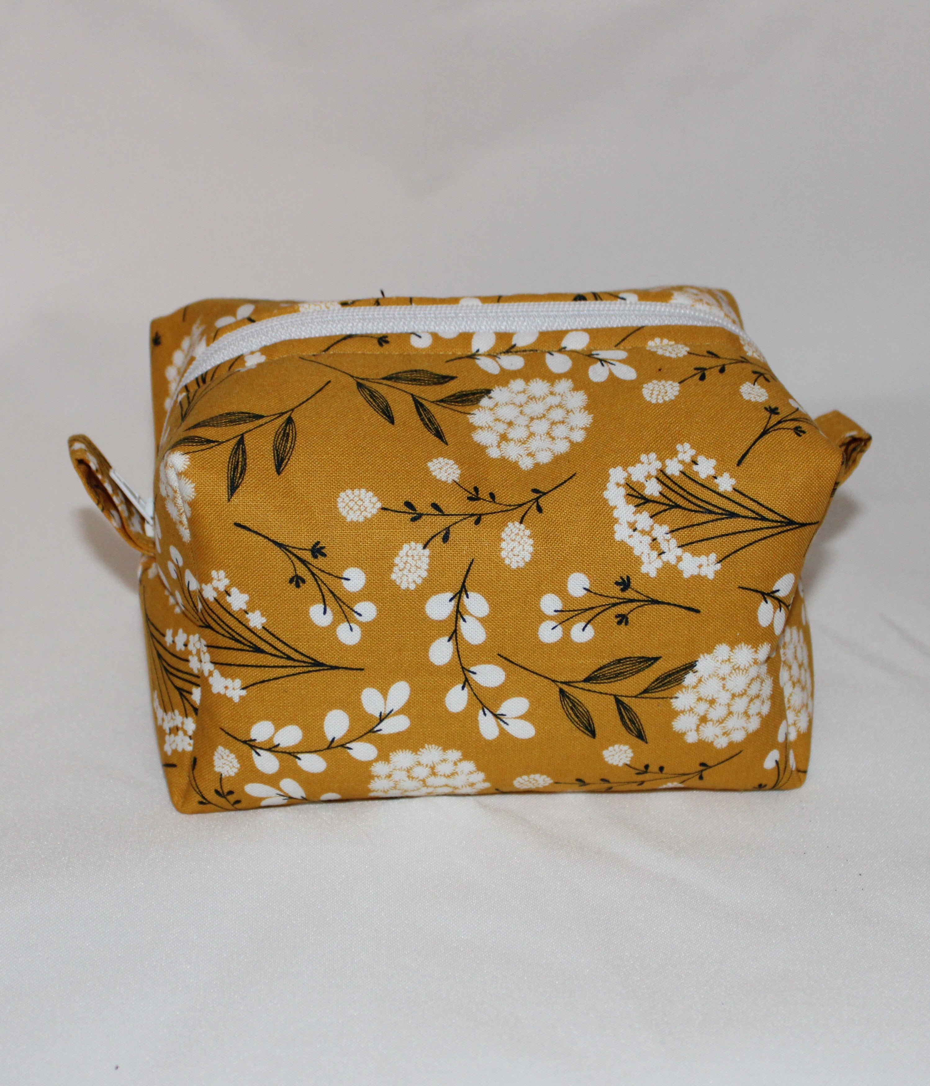 Honey blossom bag
