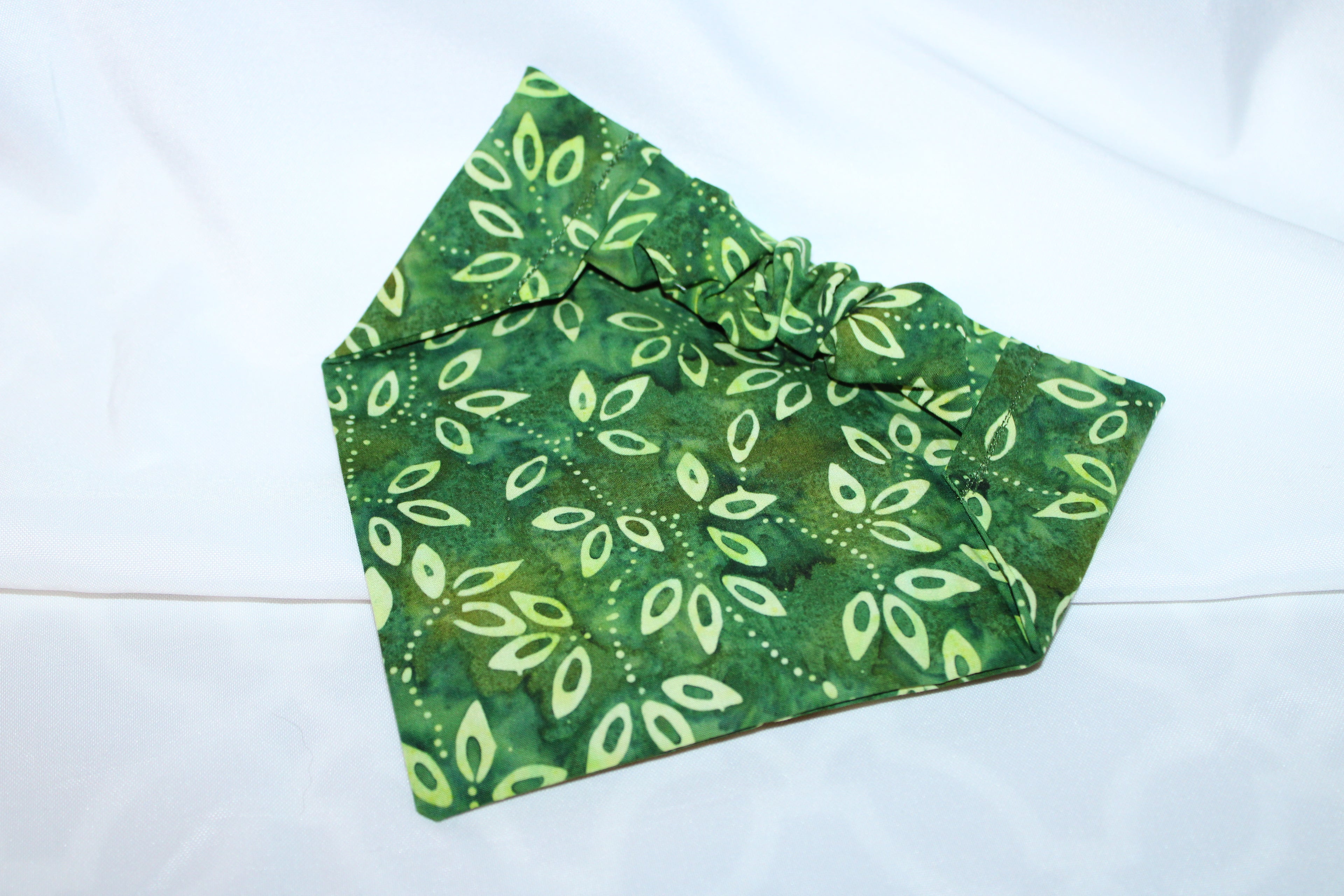 Green Petal Bandana