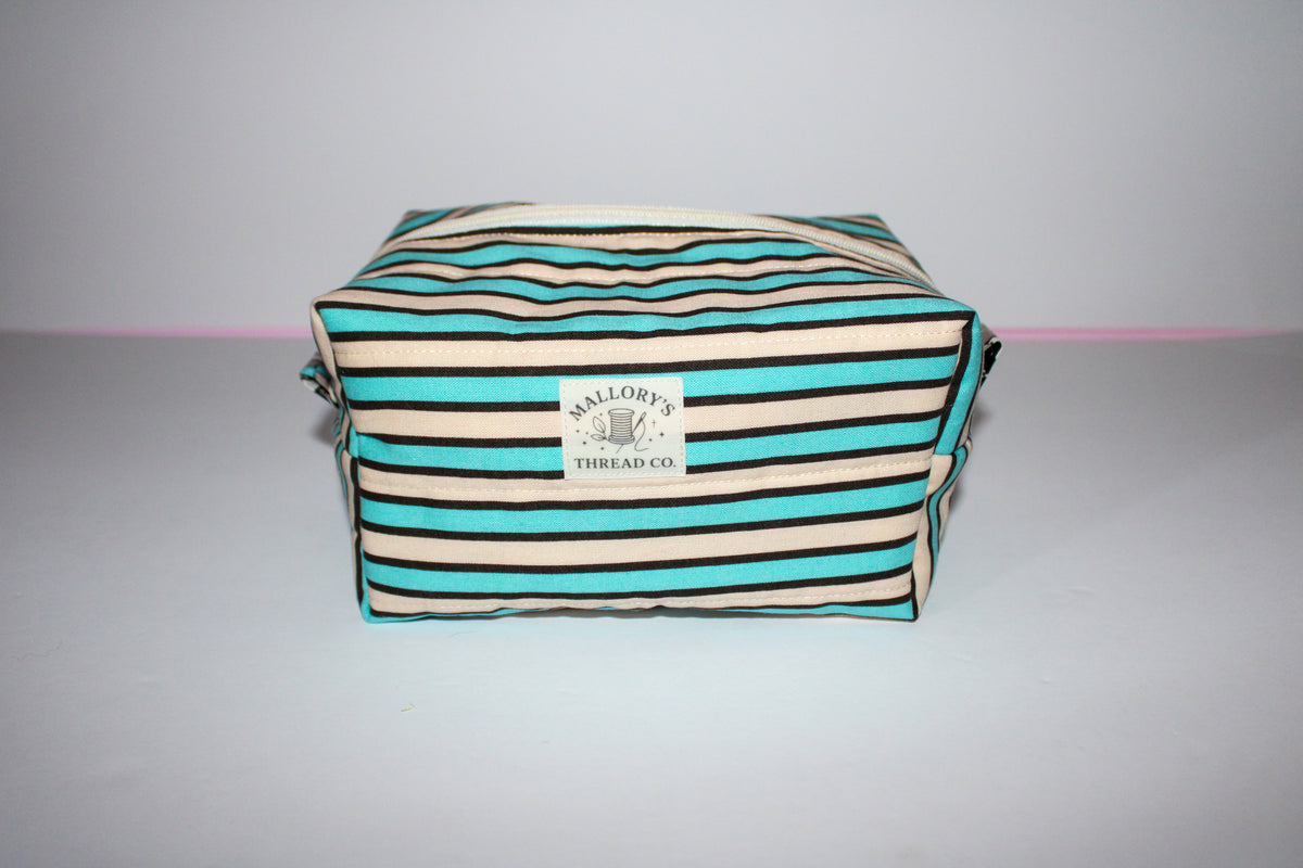 Vintage Flower Makeup Bag