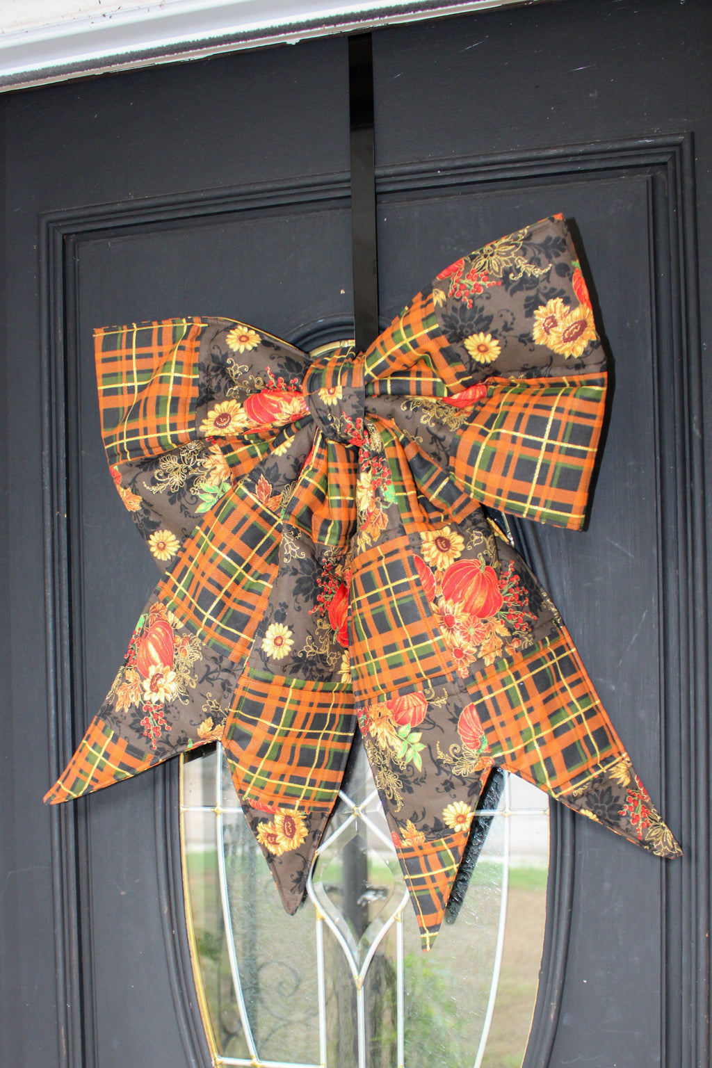 Reversible Pumpkinville Door Bow