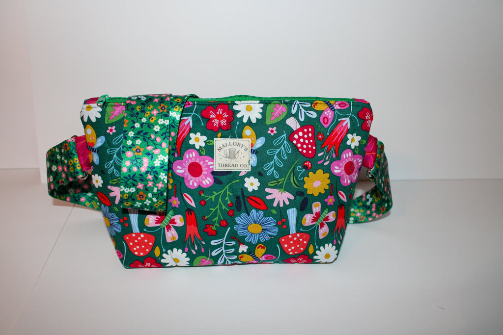 Green Picnic Crossbody