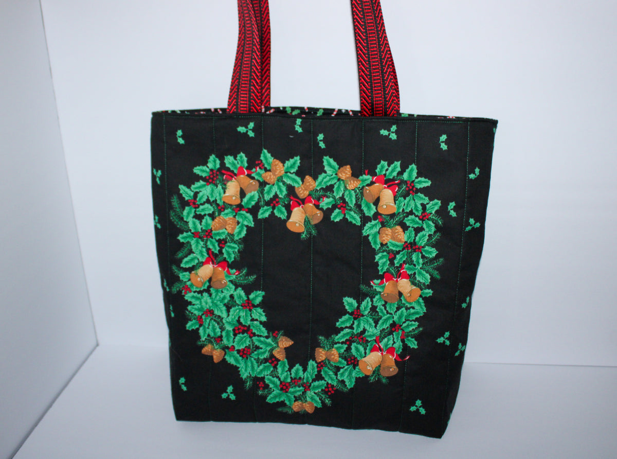 Vintage Christmas Basic Tote