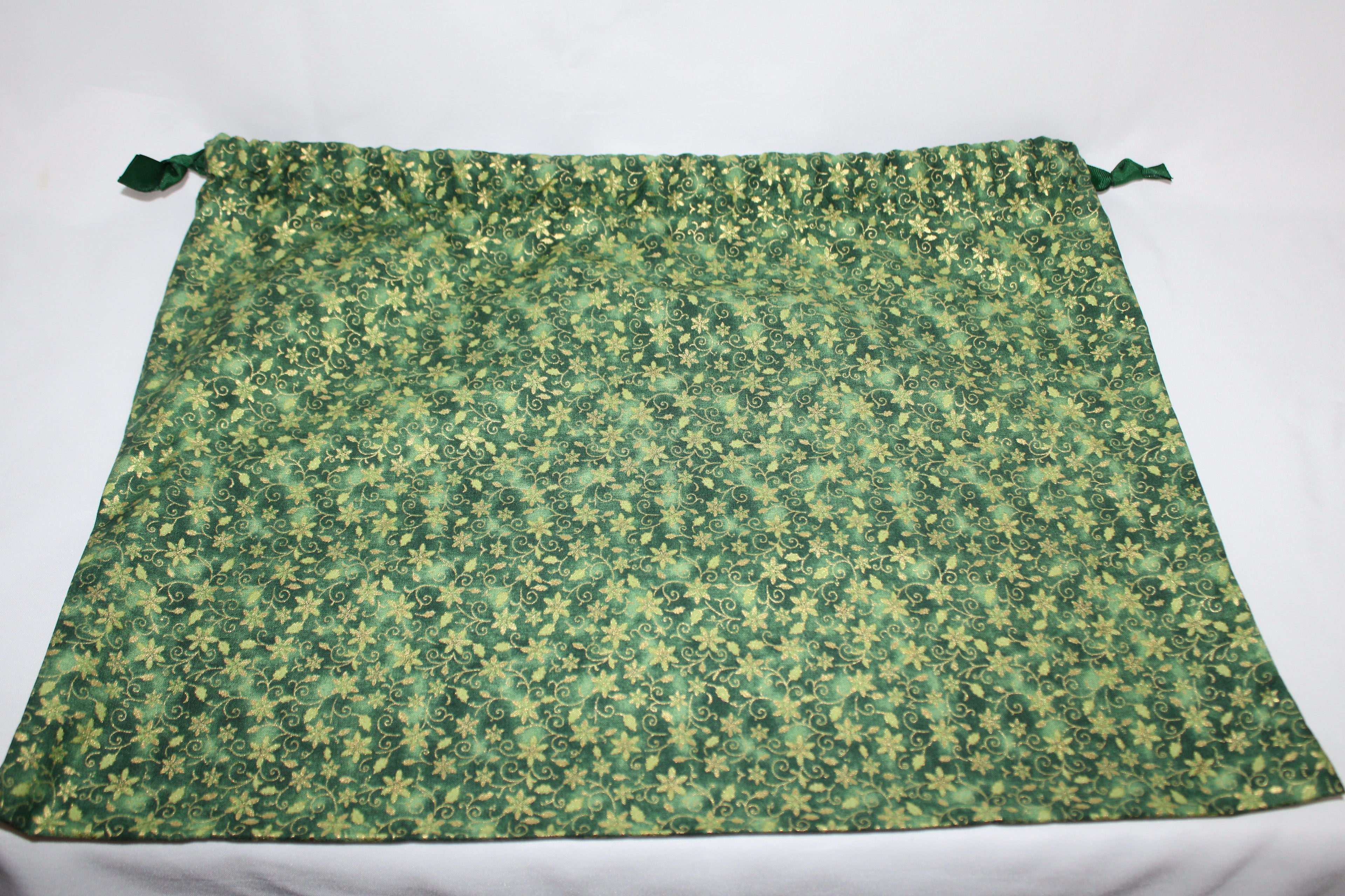 Large ivy twinkle gift bag